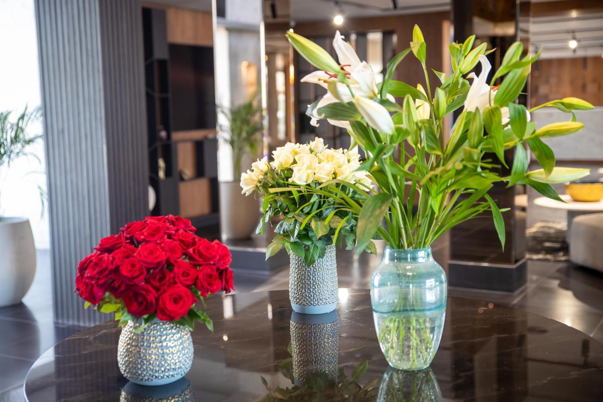 Dominium Palace 아가디르 외부 사진 Flower arrangements
